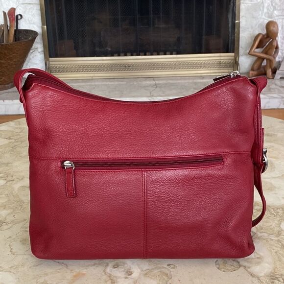 Stone Mountain Red Leather Shoulder Bag - Picture 5 of 15